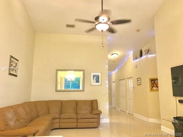 Sunrise, FL 33313,2421 E Aragon Blvd #3