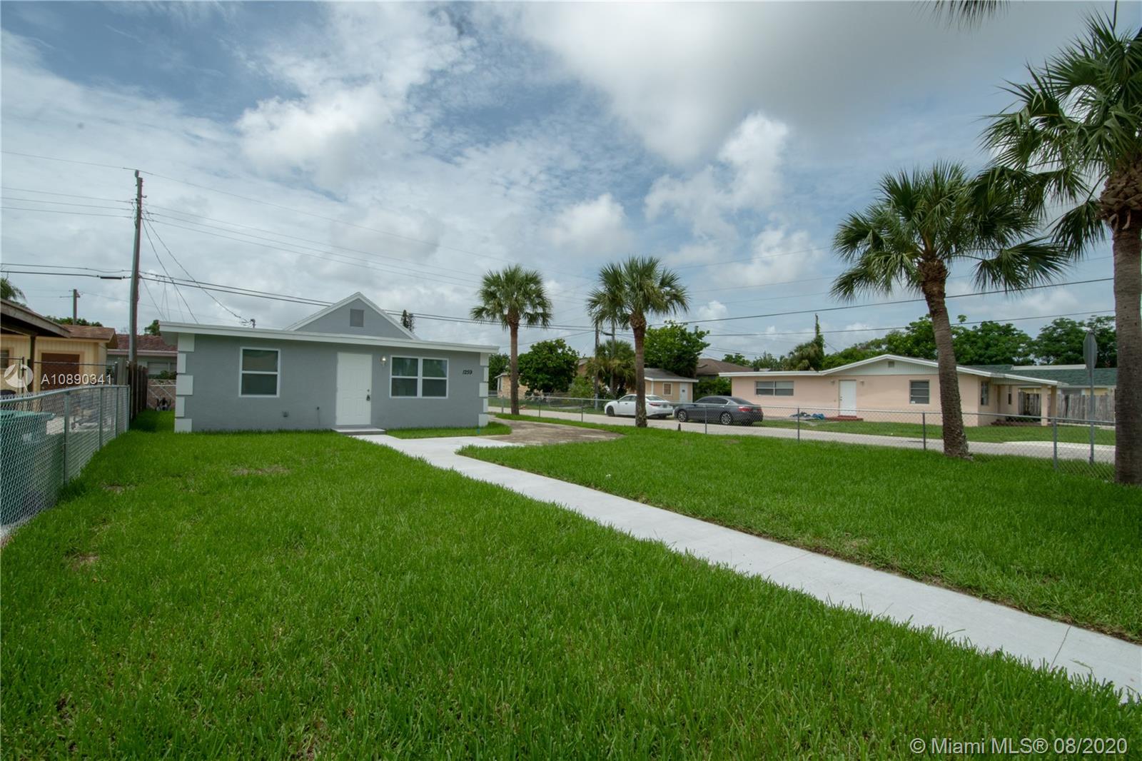 Riviera Beach, FL 33404,1259 W 25th St