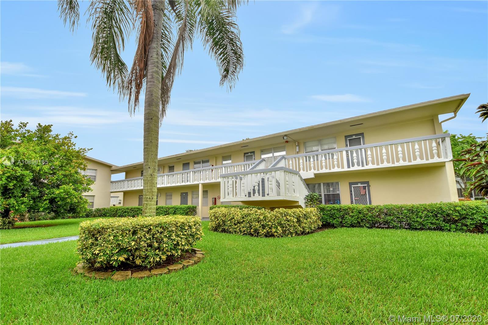 359 Oakridge Terrace #359,  Deerfield Beach,  FL 33442