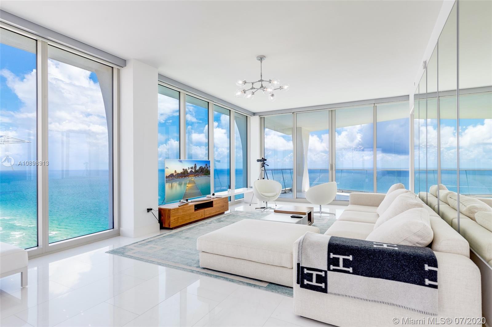 Sunny Isles Beach, FL 33160,16901 Collins Ave #4905