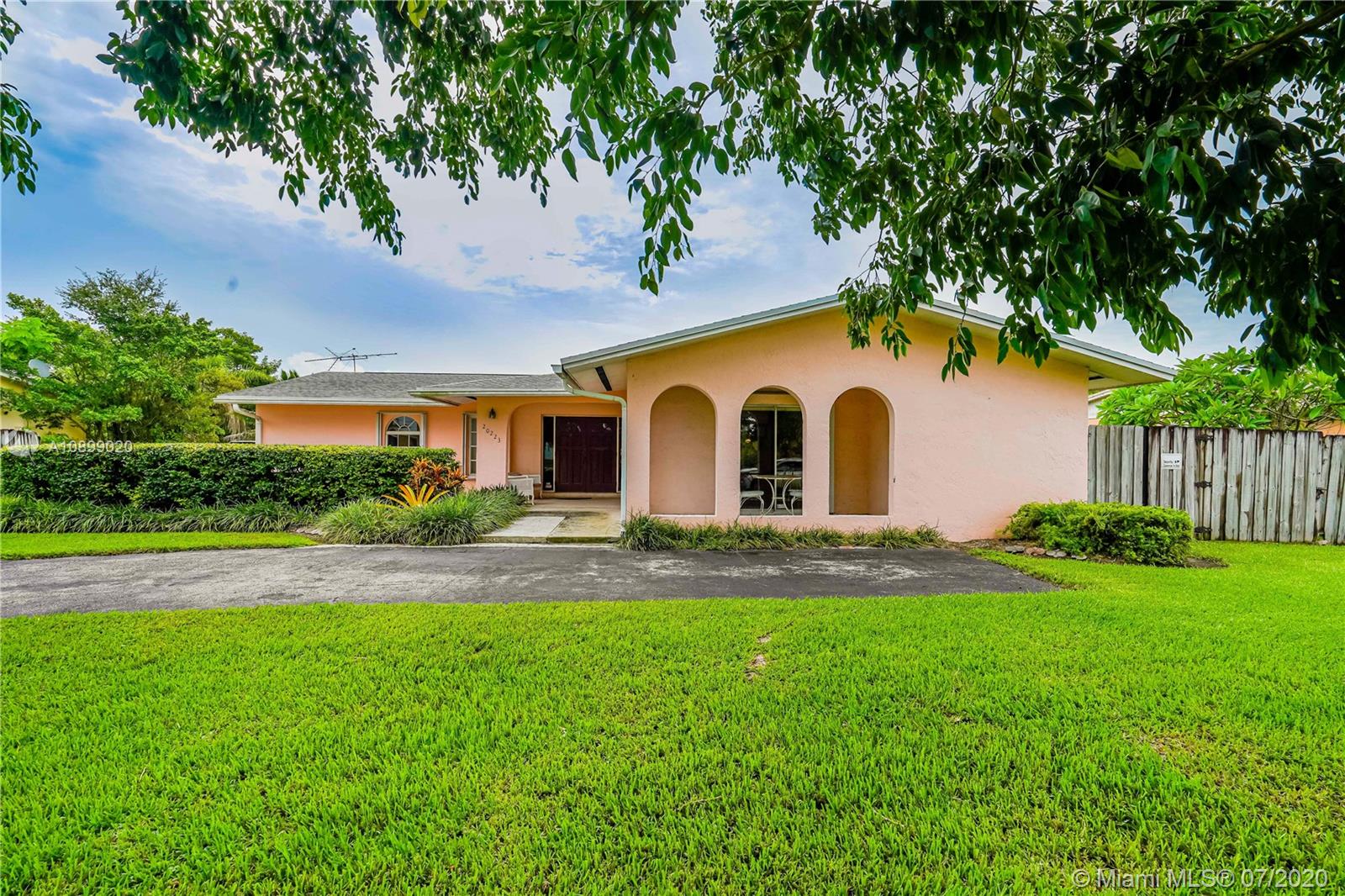 20223 SW 103 Ave, Cutler Bay, FL 33189