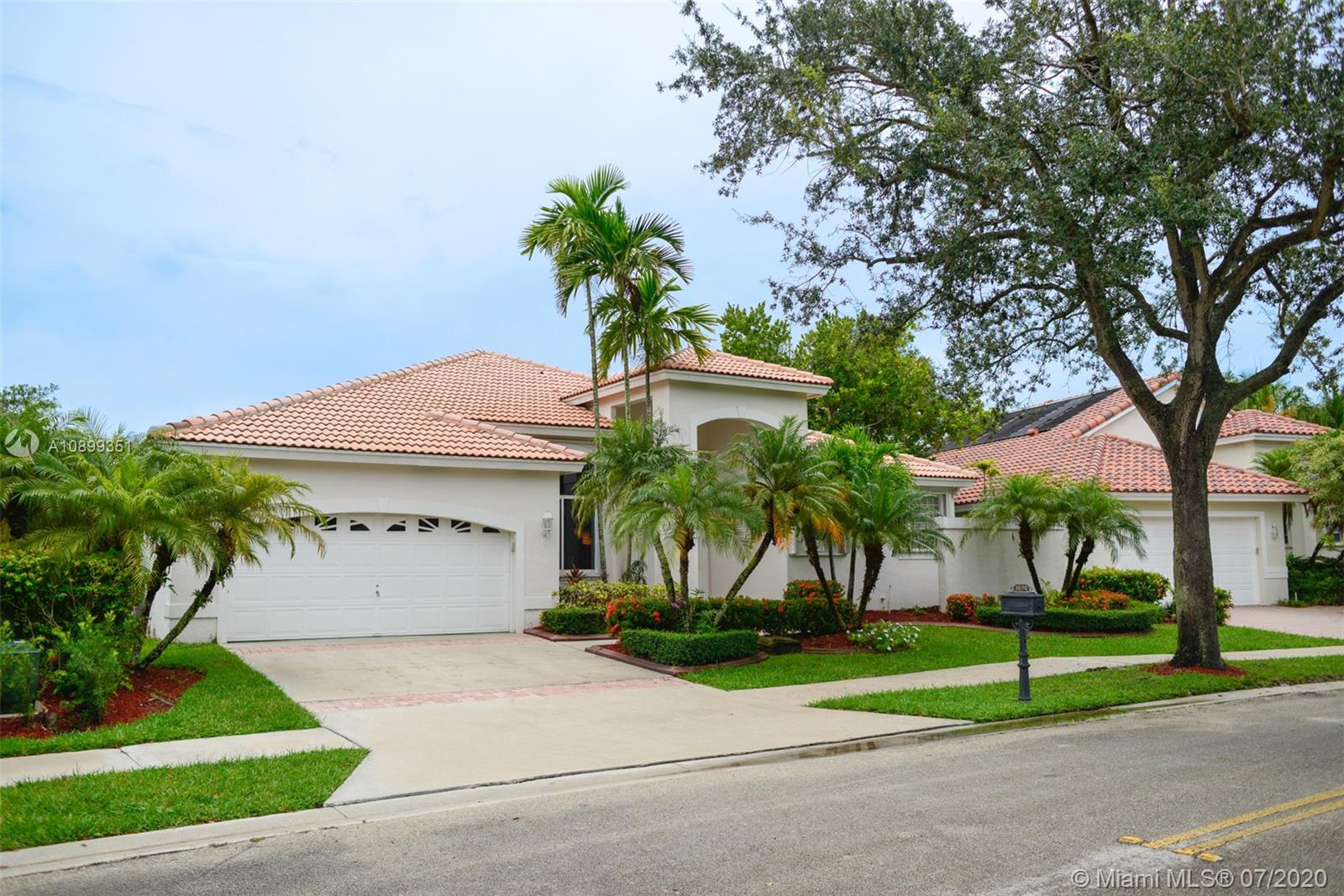 Weston, FL 33332,3070 Lakewood Cir