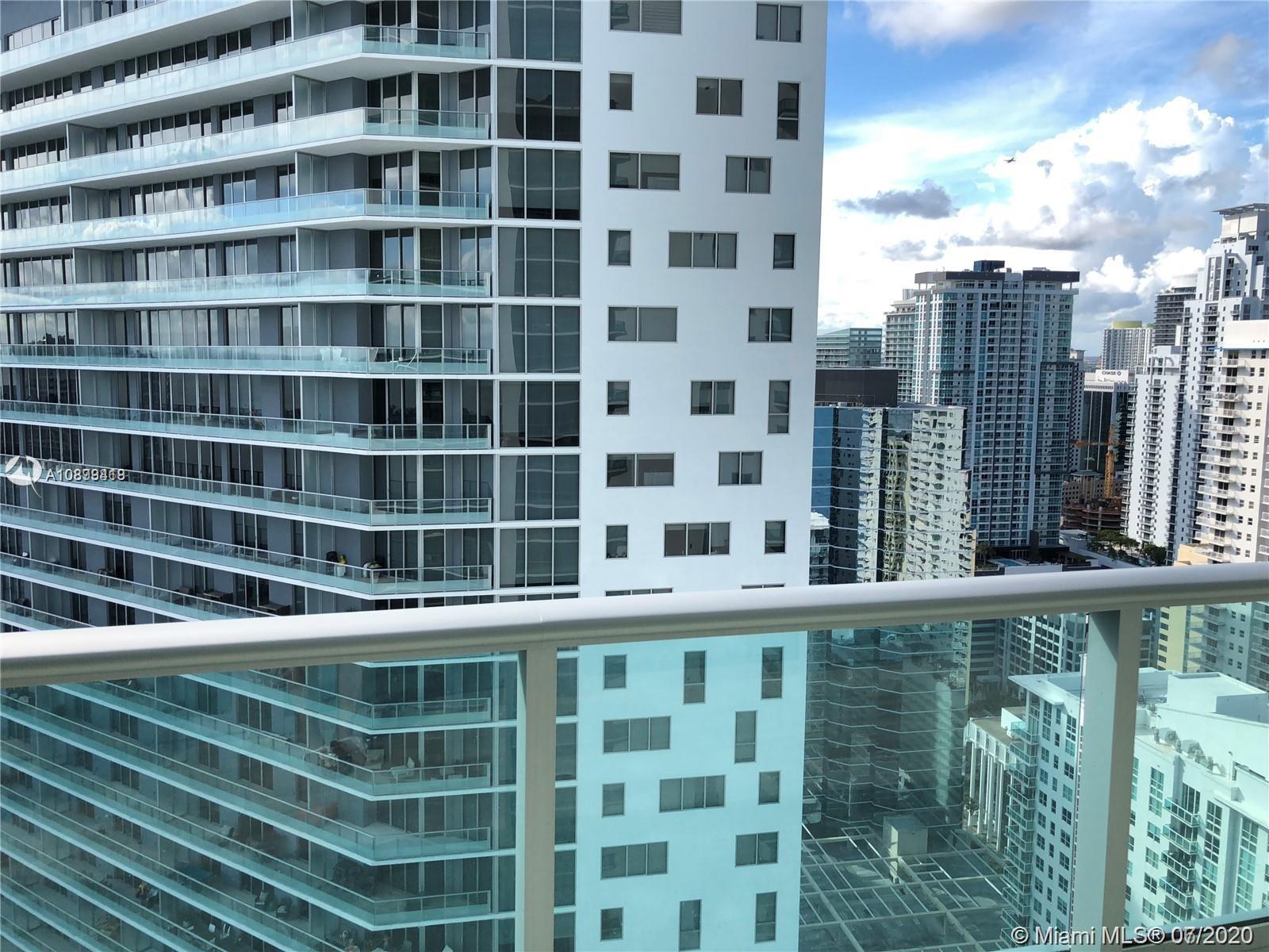 Miami, FL 33131,500 Brickell Ave #2808