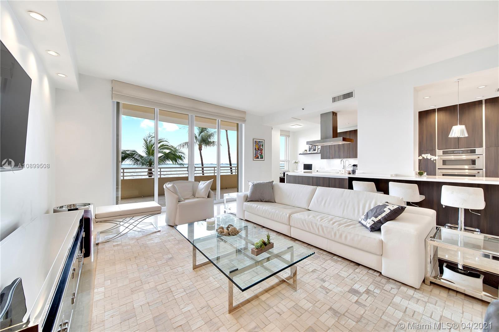 Miami, FL 33131,808 Brickell Key Dr #204