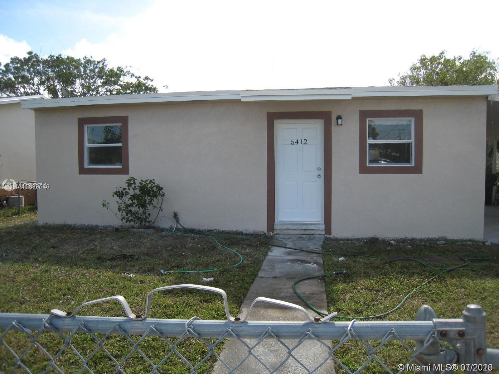 5412 SW 23rd St, West Park, FL 33023