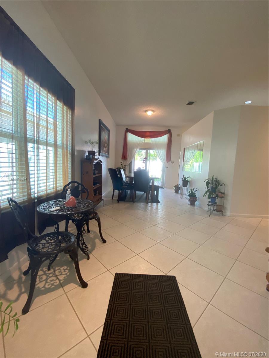 Weston, FL 33327,690 Willow Bend Rd