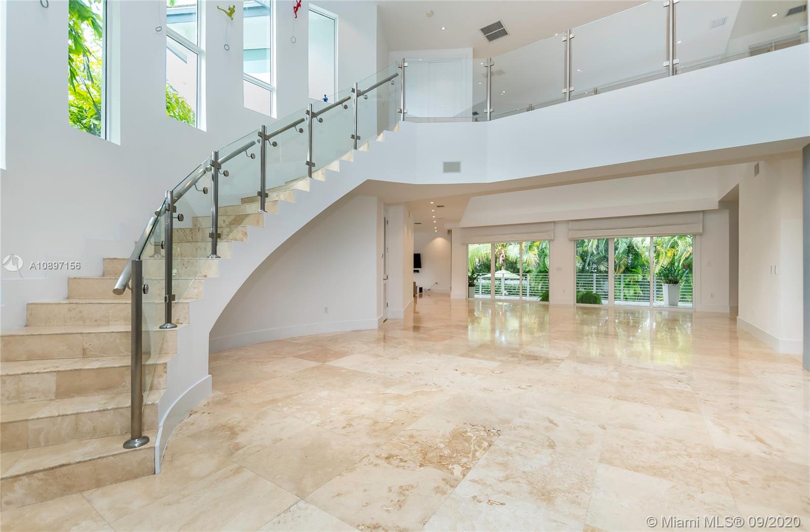 Key Biscayne, FL 33149,618 Curtiswood Dr