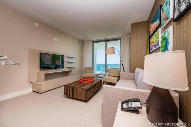 Hollywood, FL 33019,4111 S Ocean Dr #1507