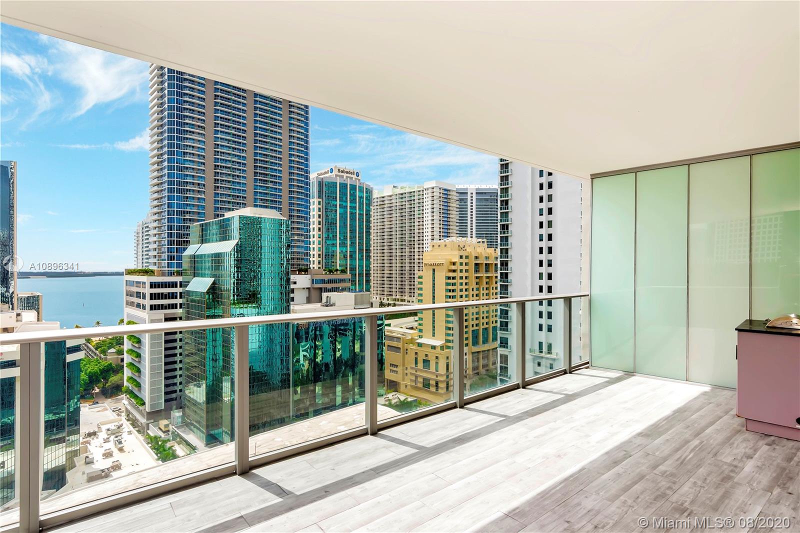 Miami, FL 33131,1010 Brickell Ave #2001