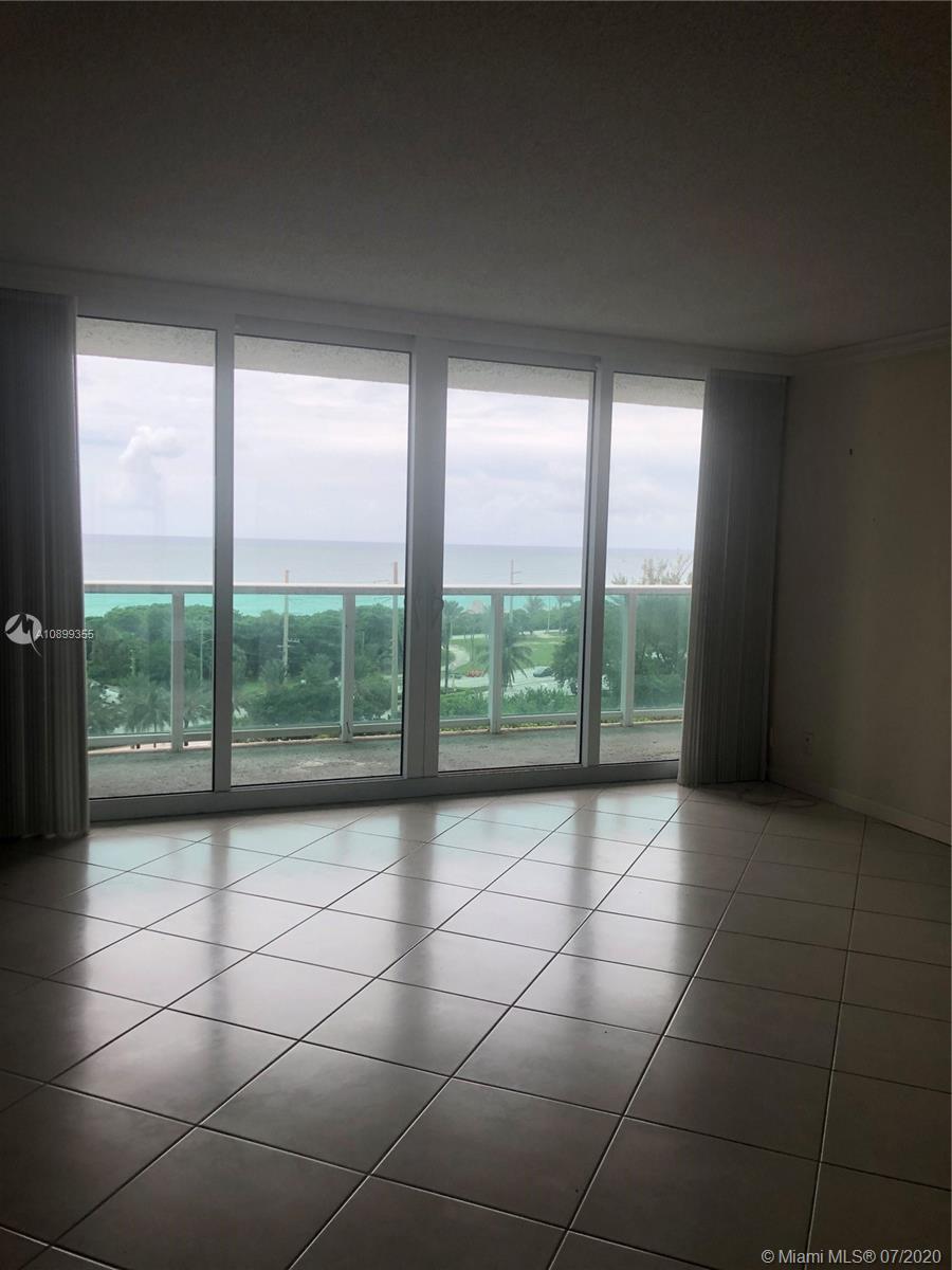 Sunny Isles Beach, FL 33160,100 Bayview Dr #909