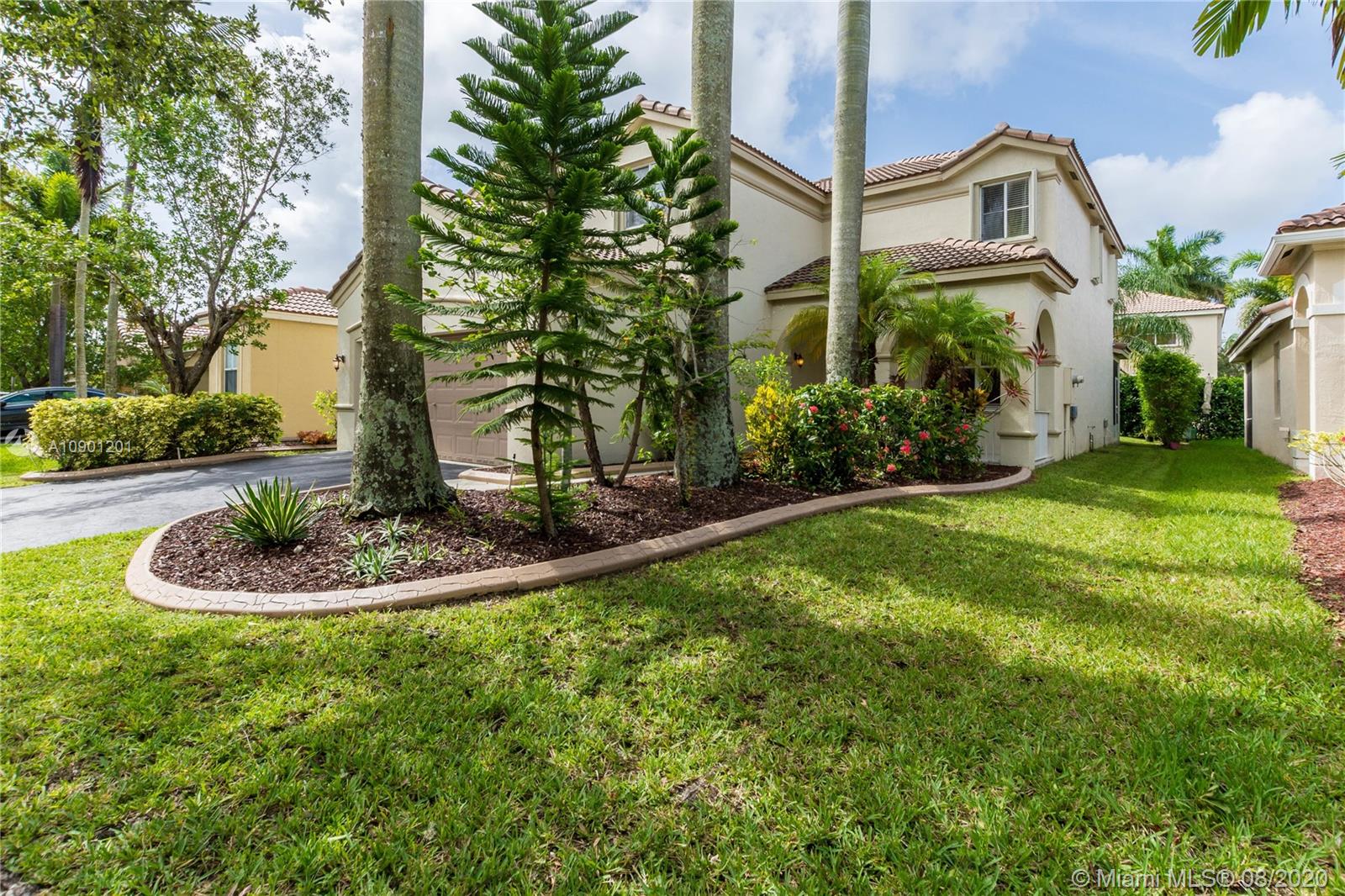 1785 Aspen Ln, Weston, FL 33327