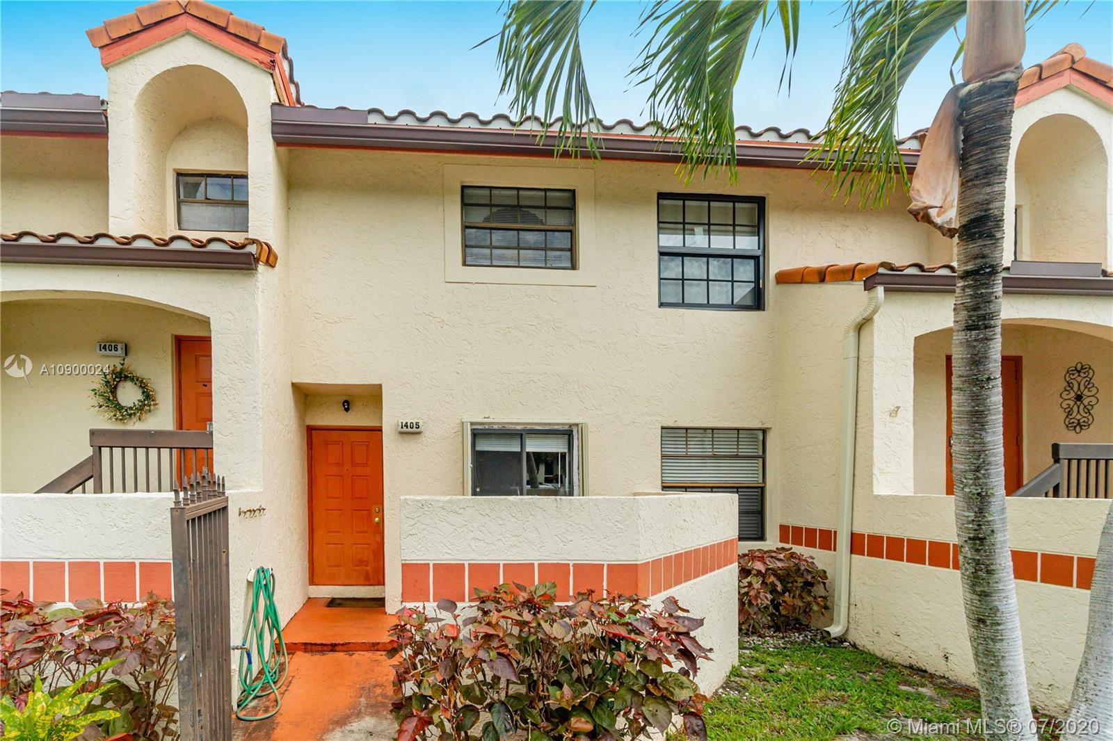 1405 Congressional Way, Deerfield Beach, FL 33442