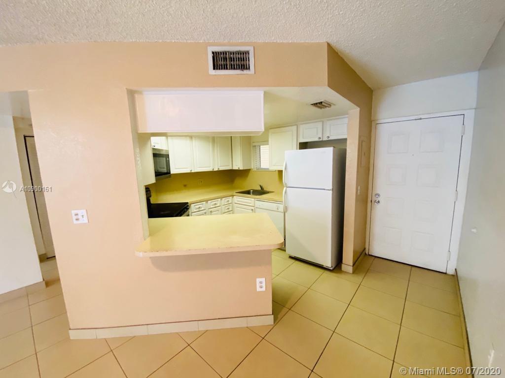 Doral, FL 33166,8215 Lake Dr #205