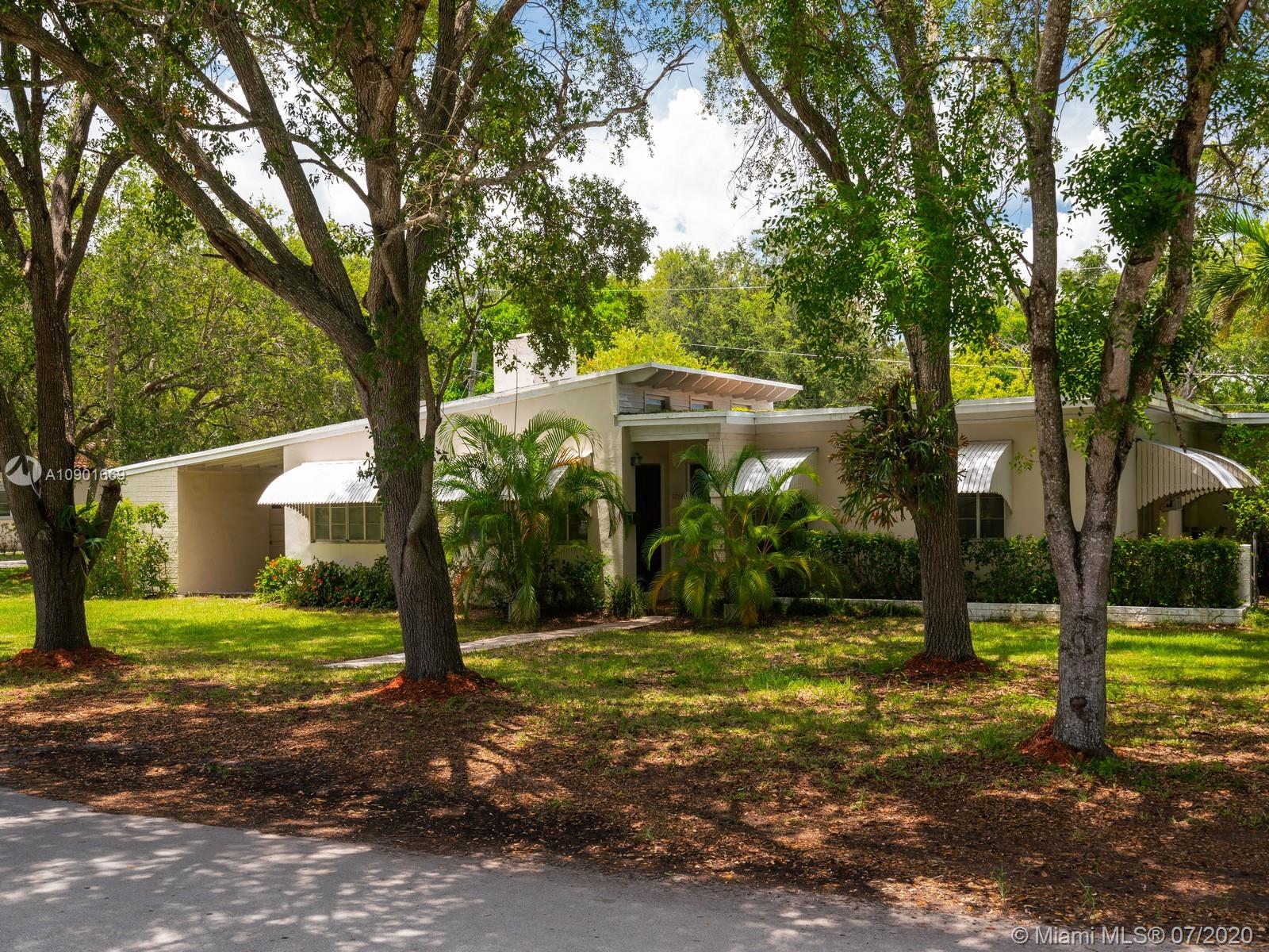 South Miami, FL 33143,5781 SW 82nd Street