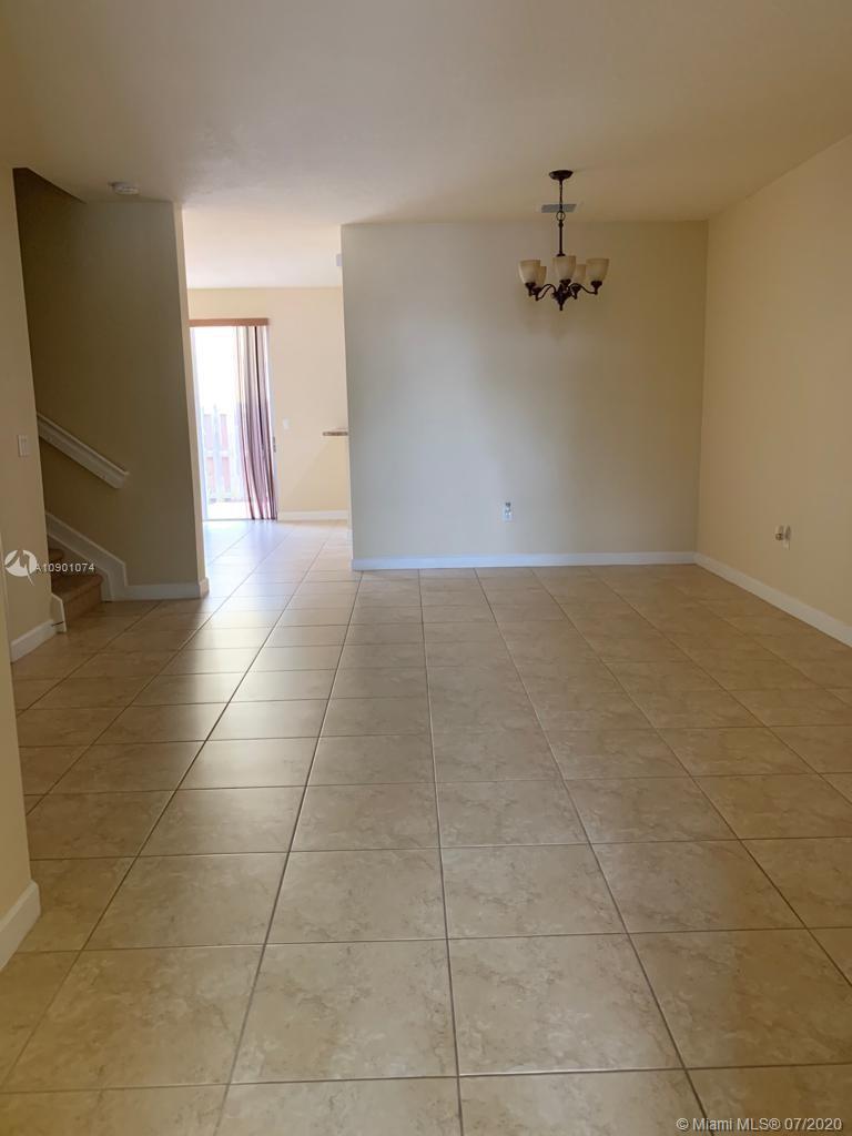 Doral, FL 33178,8757 NW 113th Ct #8757