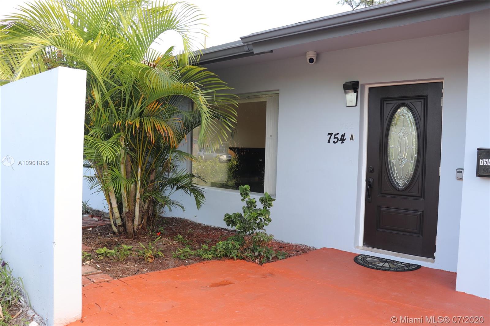 754 NE 36th St, Oakland Park, FL 33334