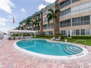 Pompano Beach, FL 33062,711 N Riverside Dr #206