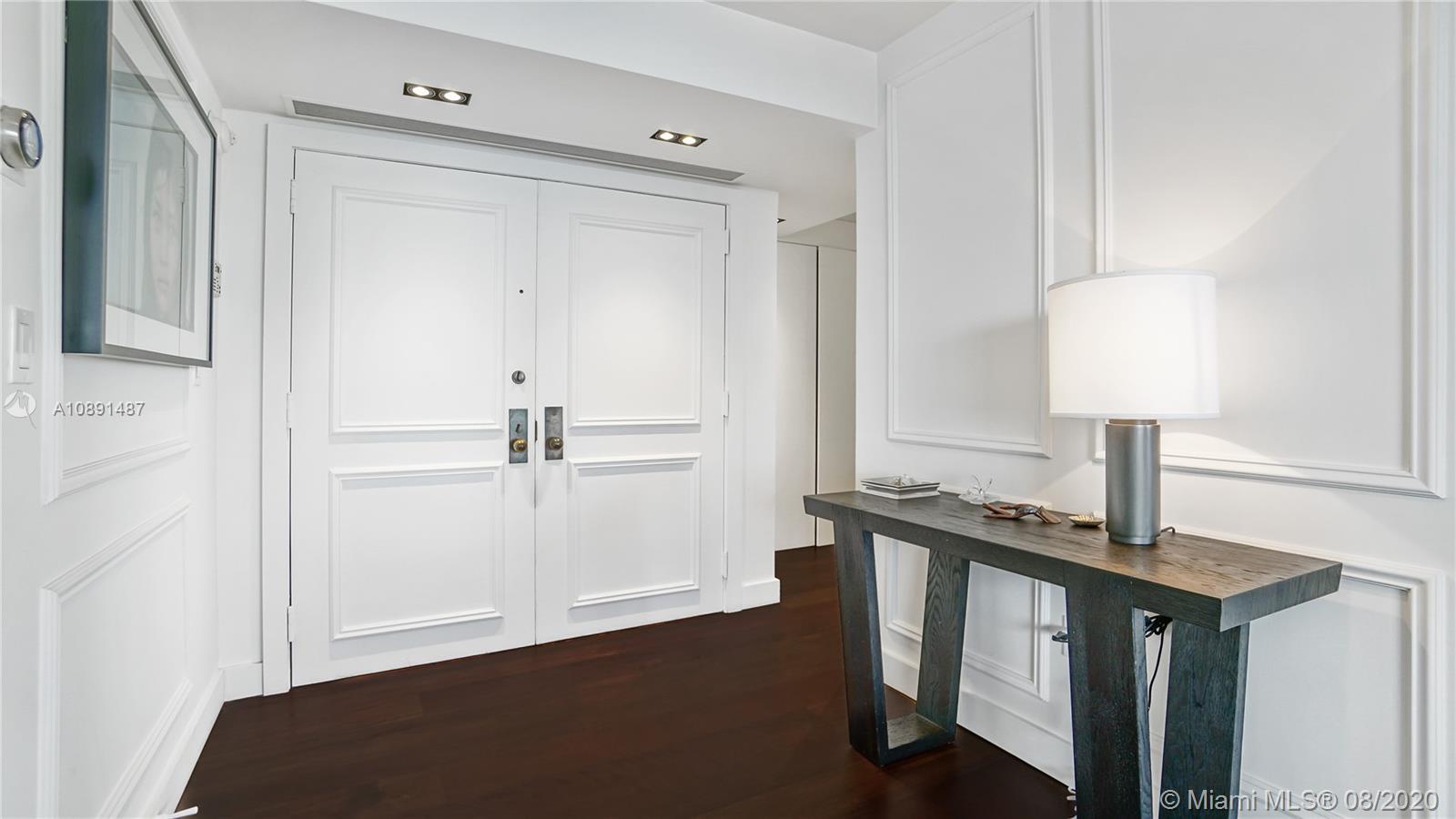 Photo 2 of Grove Isle 3 Apt C609 in Miami - MLS A10891487