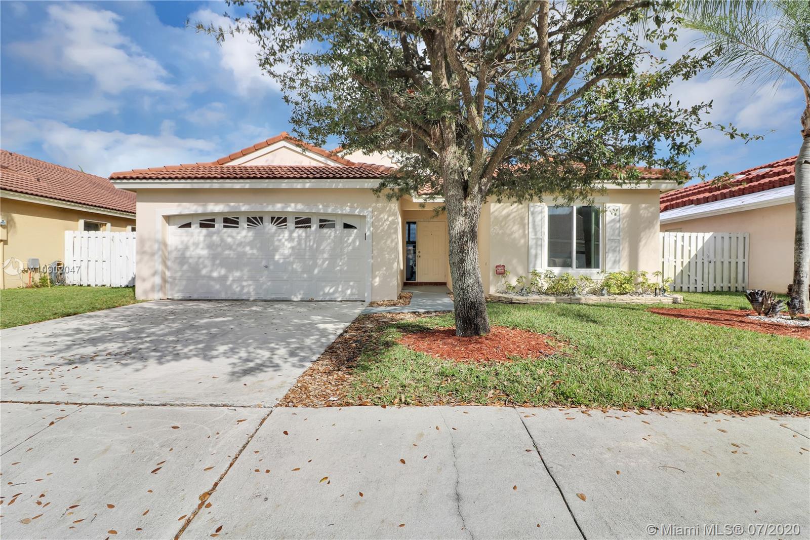 Pembroke Pines, FL 33028,905 NW 165th Ave