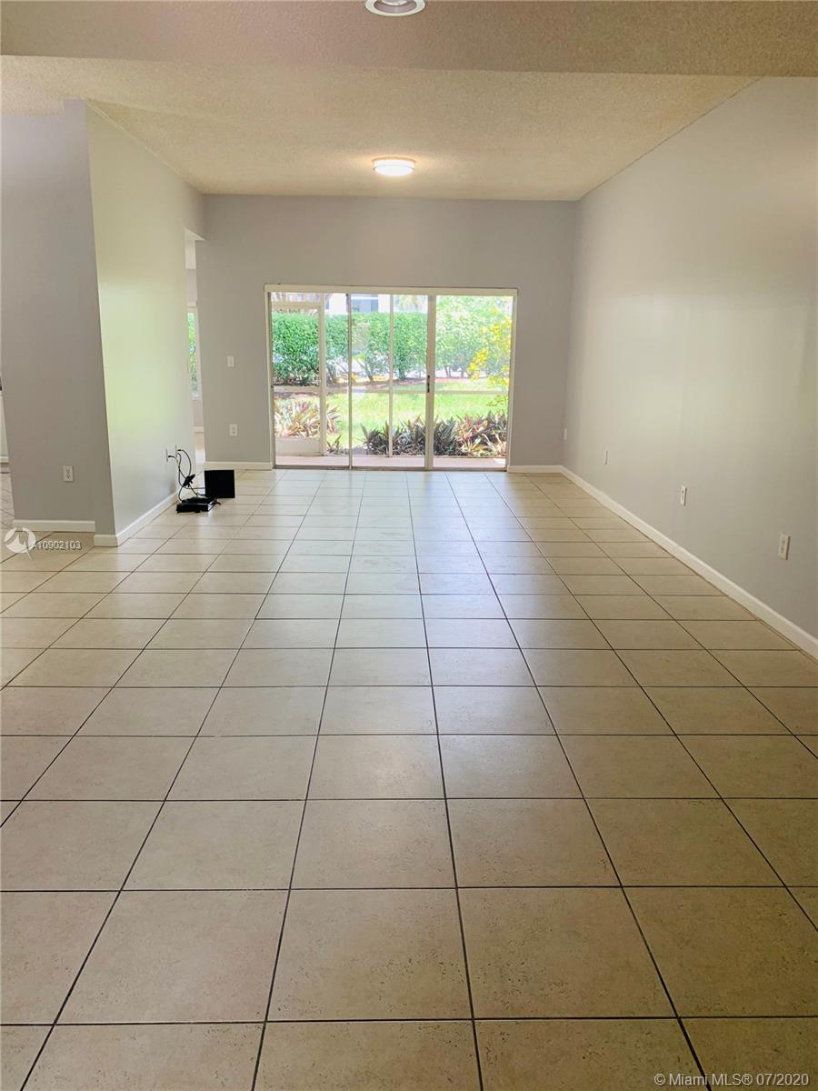 Weston, FL 33326,16346 Malibu Dr #31