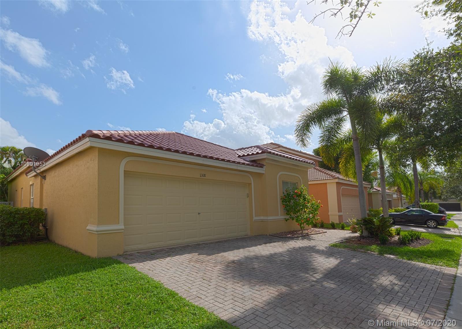 Weston, FL 33327,1318 Banyan Way