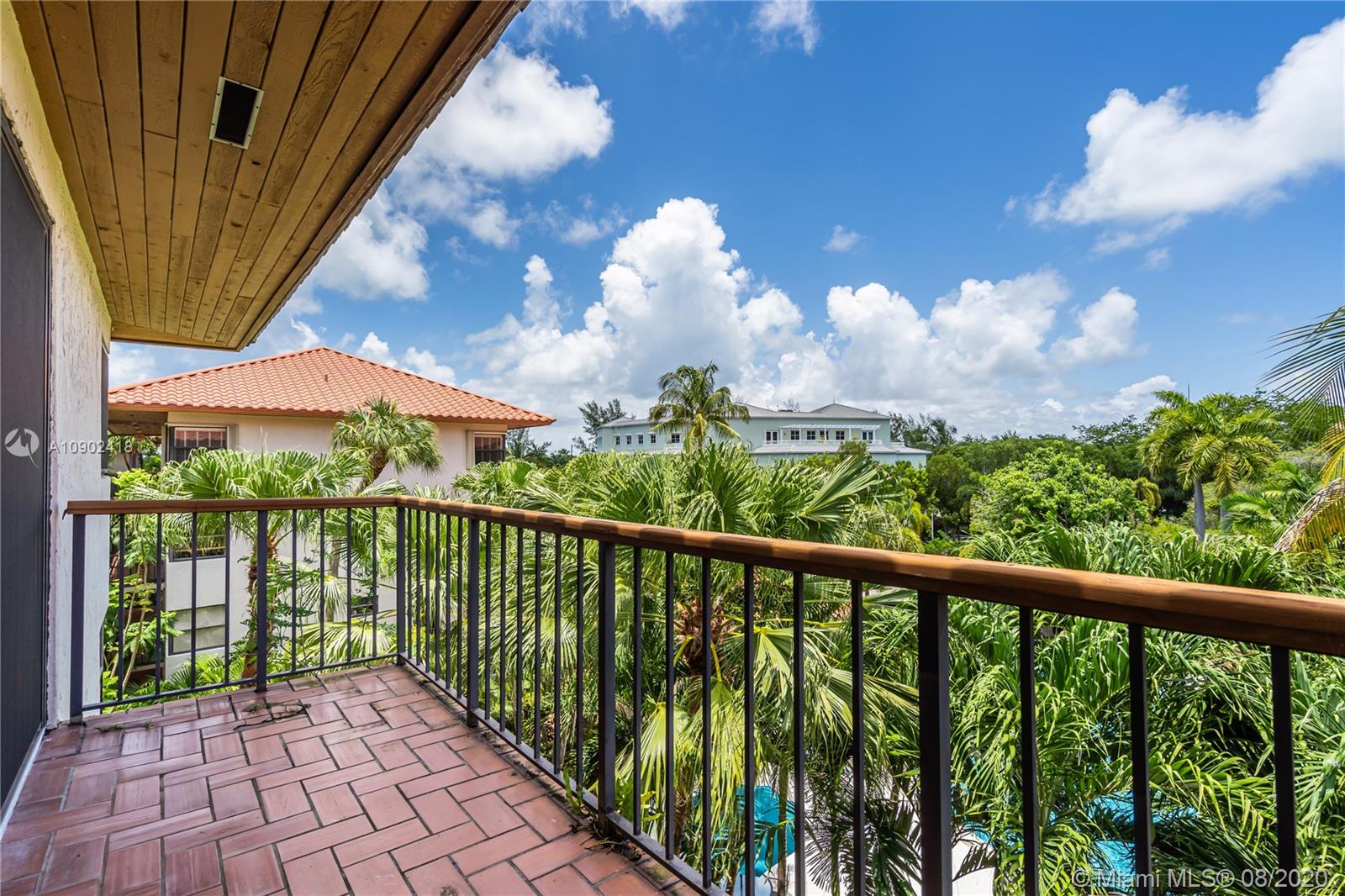 Key Biscayne, FL 33149,55 Ocean Lane Dr #4022