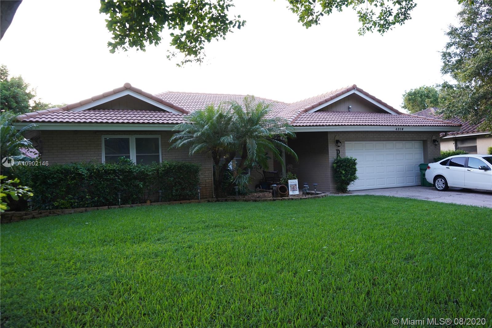 4316 NW 71st Dr, Coral Springs, FL 33065