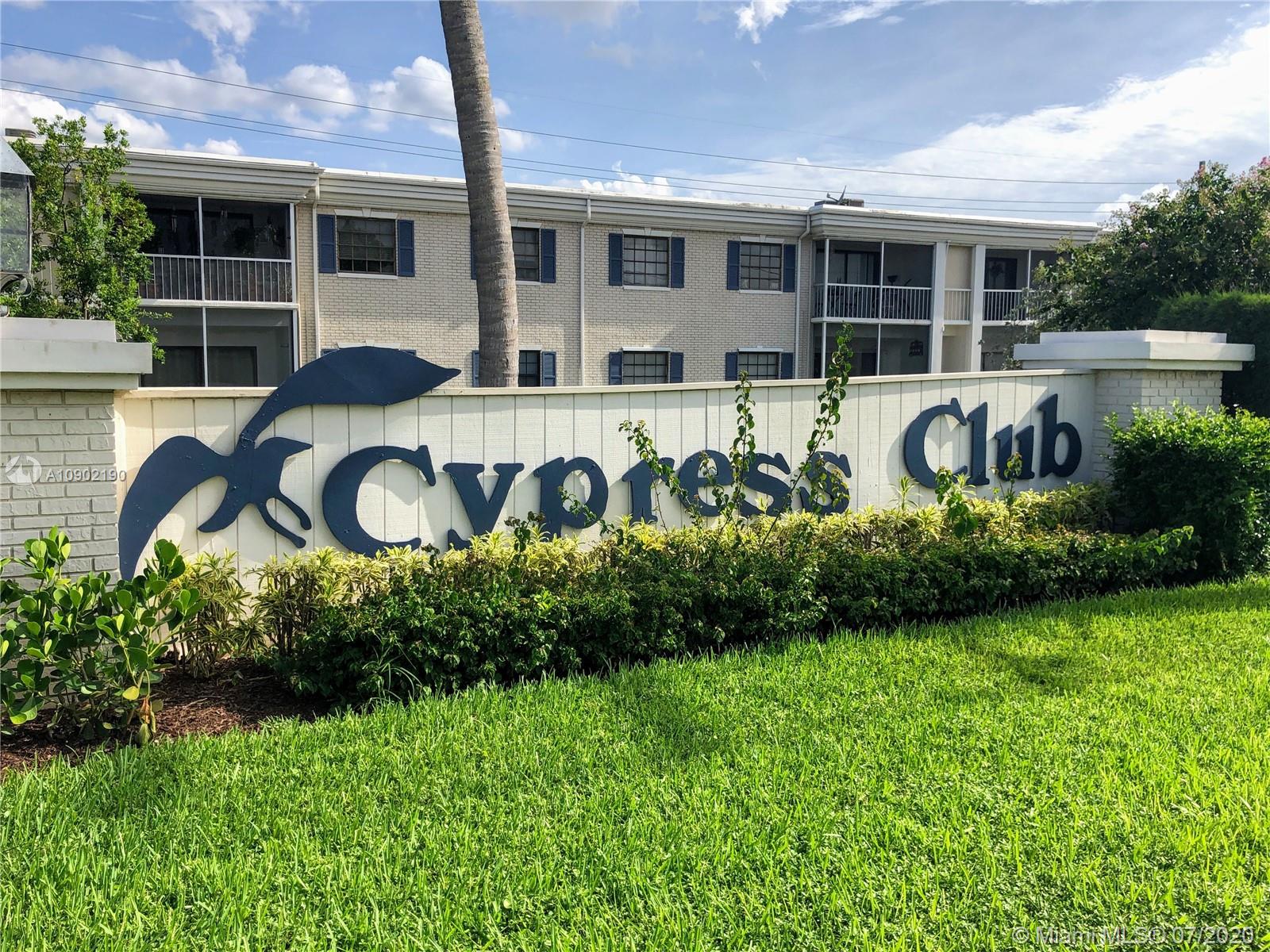 Pompano Beach, FL 33060,130 E Cypress Club Dr #329