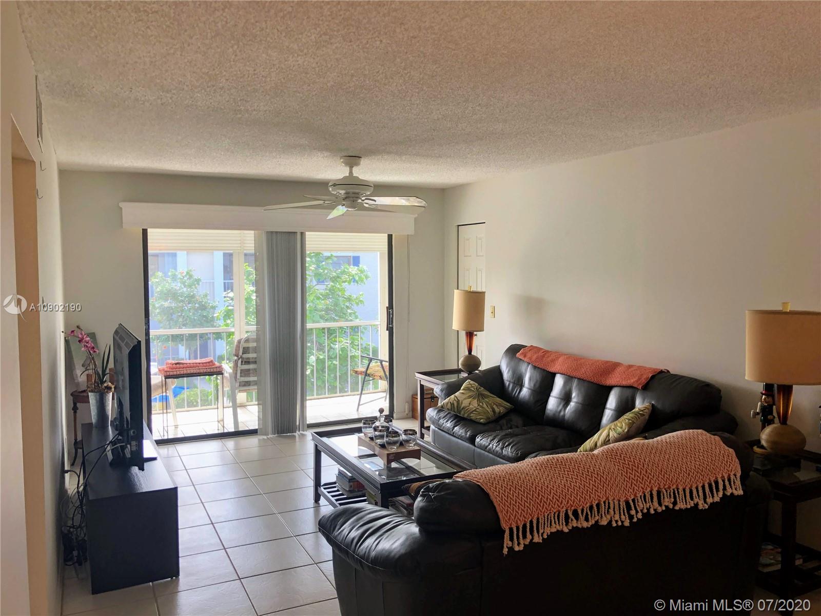 Pompano Beach, FL 33060,130 E Cypress Club Dr #329