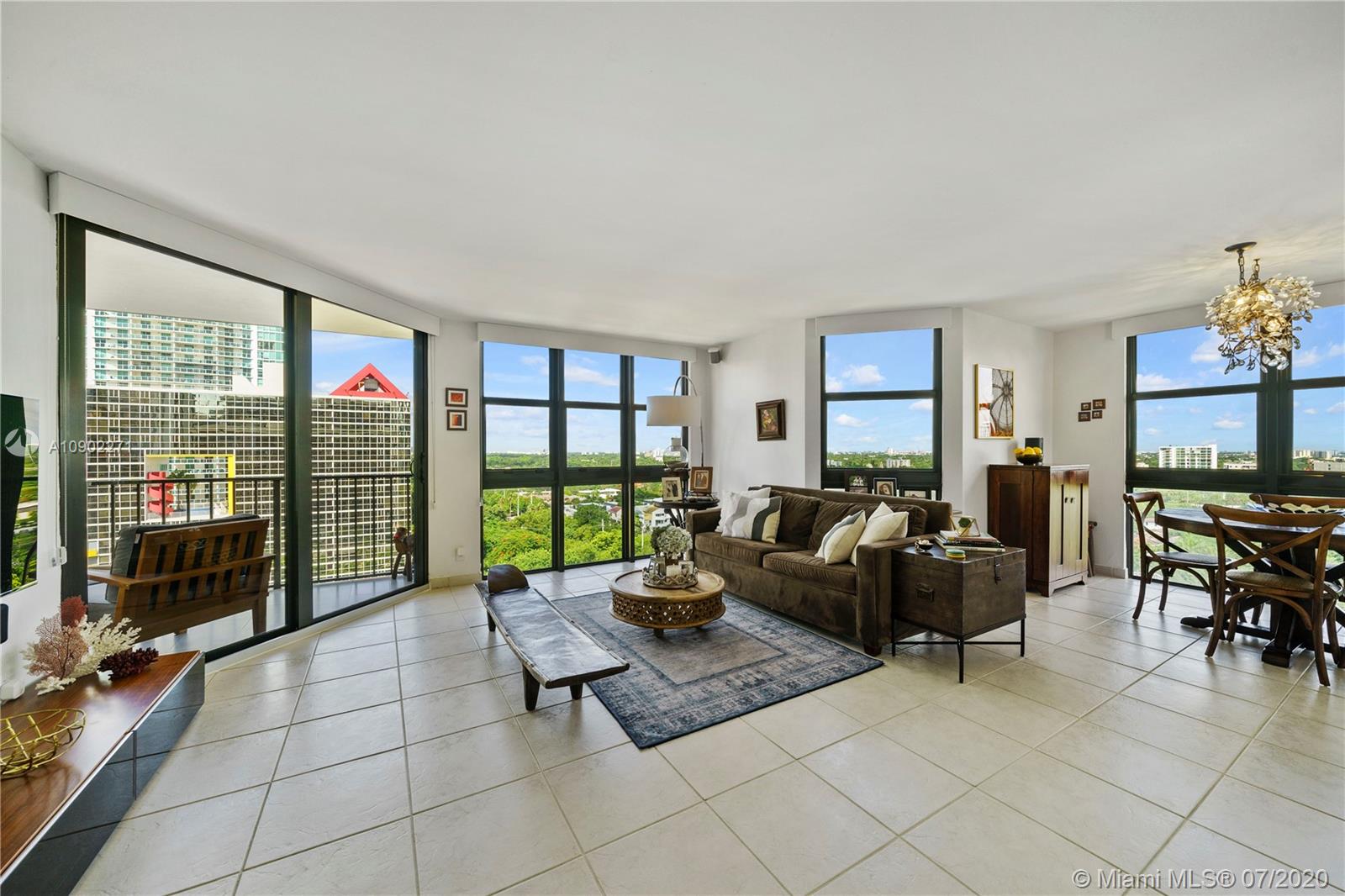 Miami, FL 33129,1915 Brickell Ave #1613