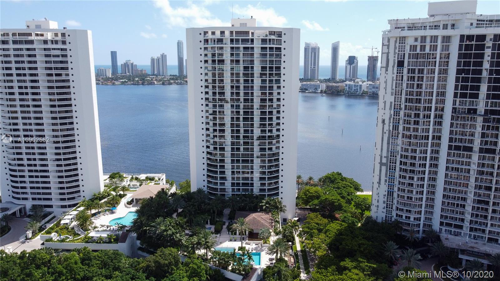 2800 Island #407, Aventura, FL 33160