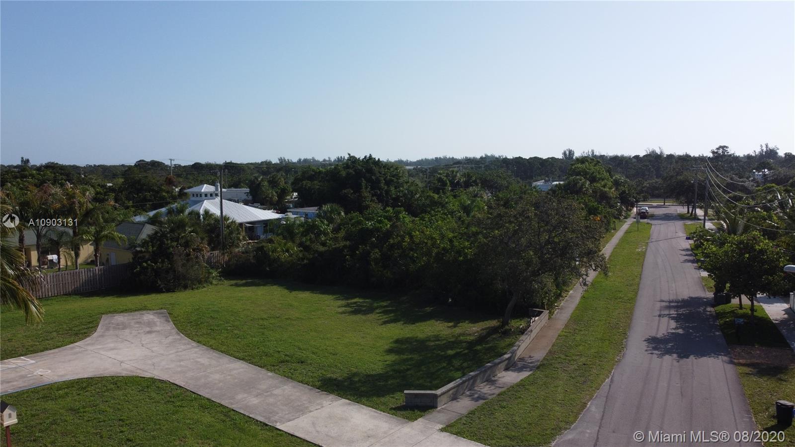 Hobe Sound, FL 33455,0 SE Apollo St