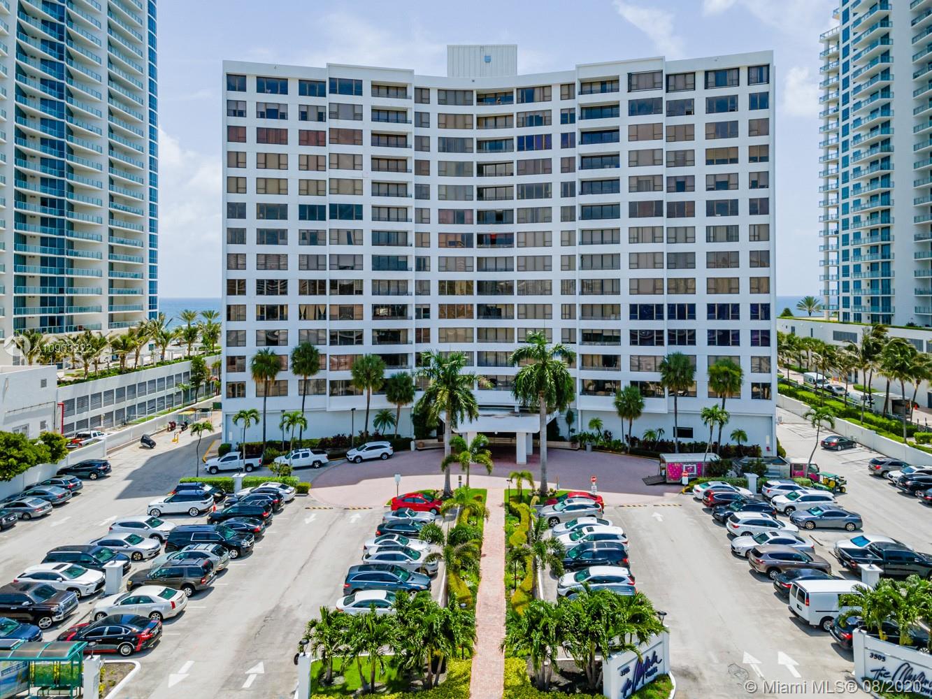 Hollywood, FL 33019,3505 S Ocean Dr #1203