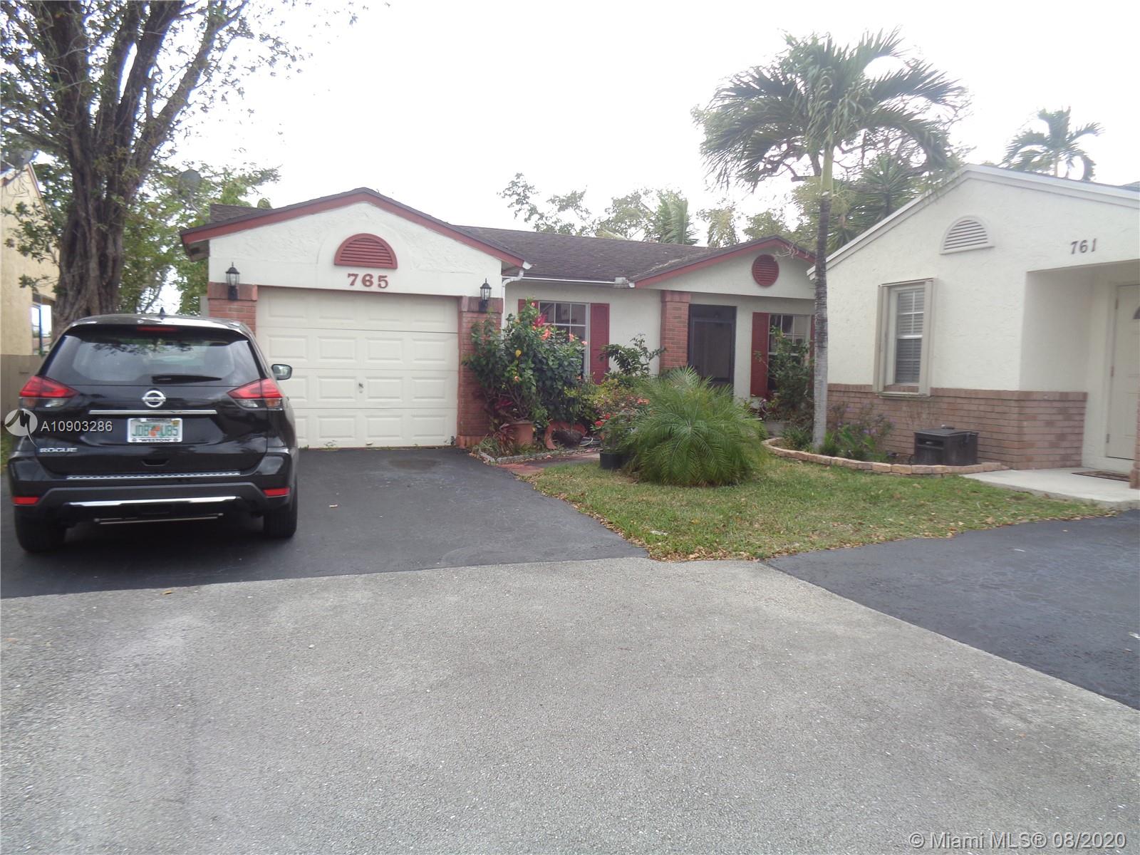 765 Cumberland Ter, Davie, FL 33325