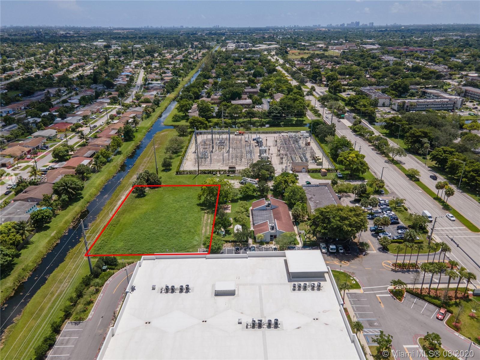 Plantation, FL 33322,7781 W Sunrise Blvd