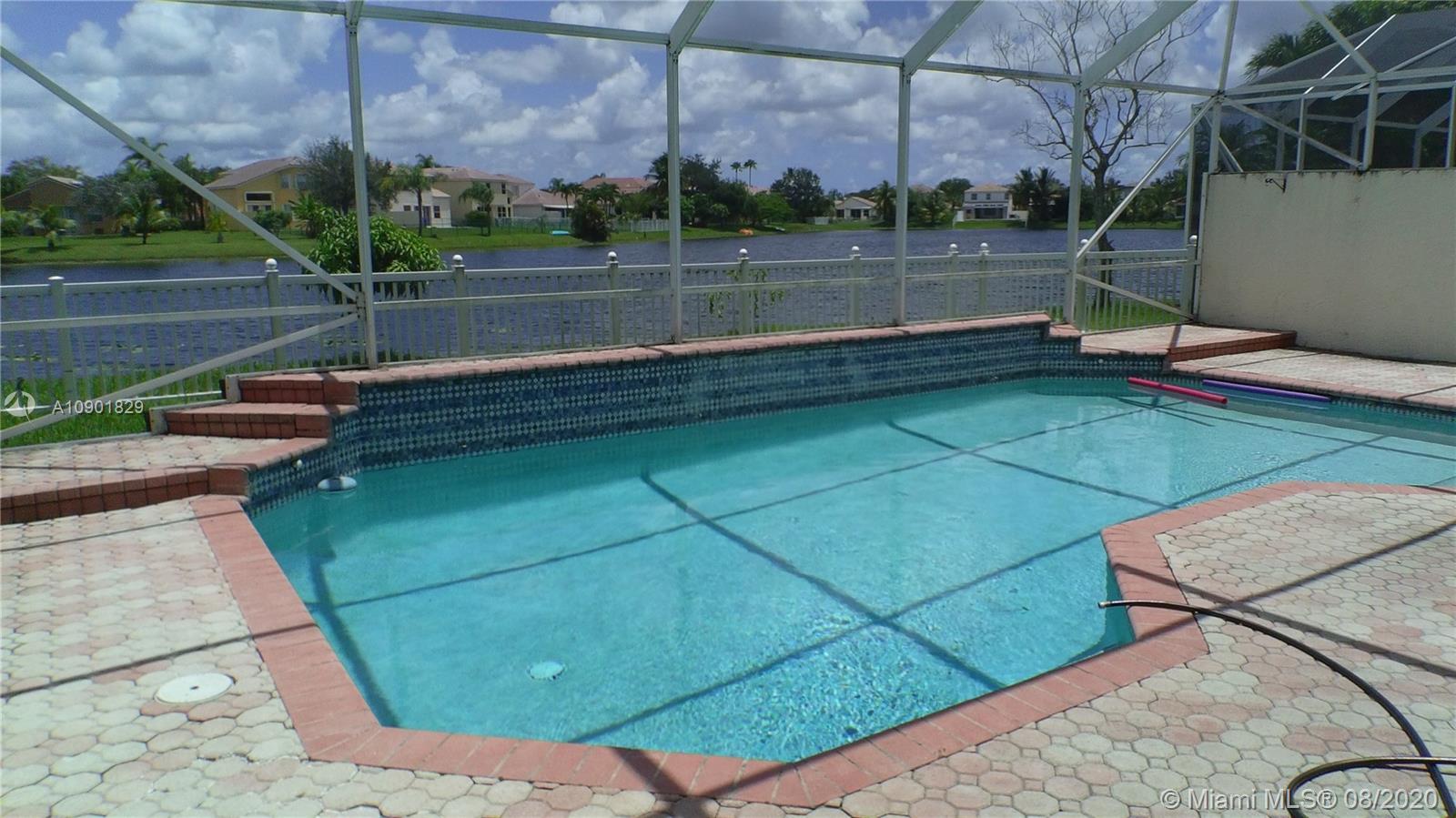 1531 NW 159th Ave, Pembroke Pines, FL 33028