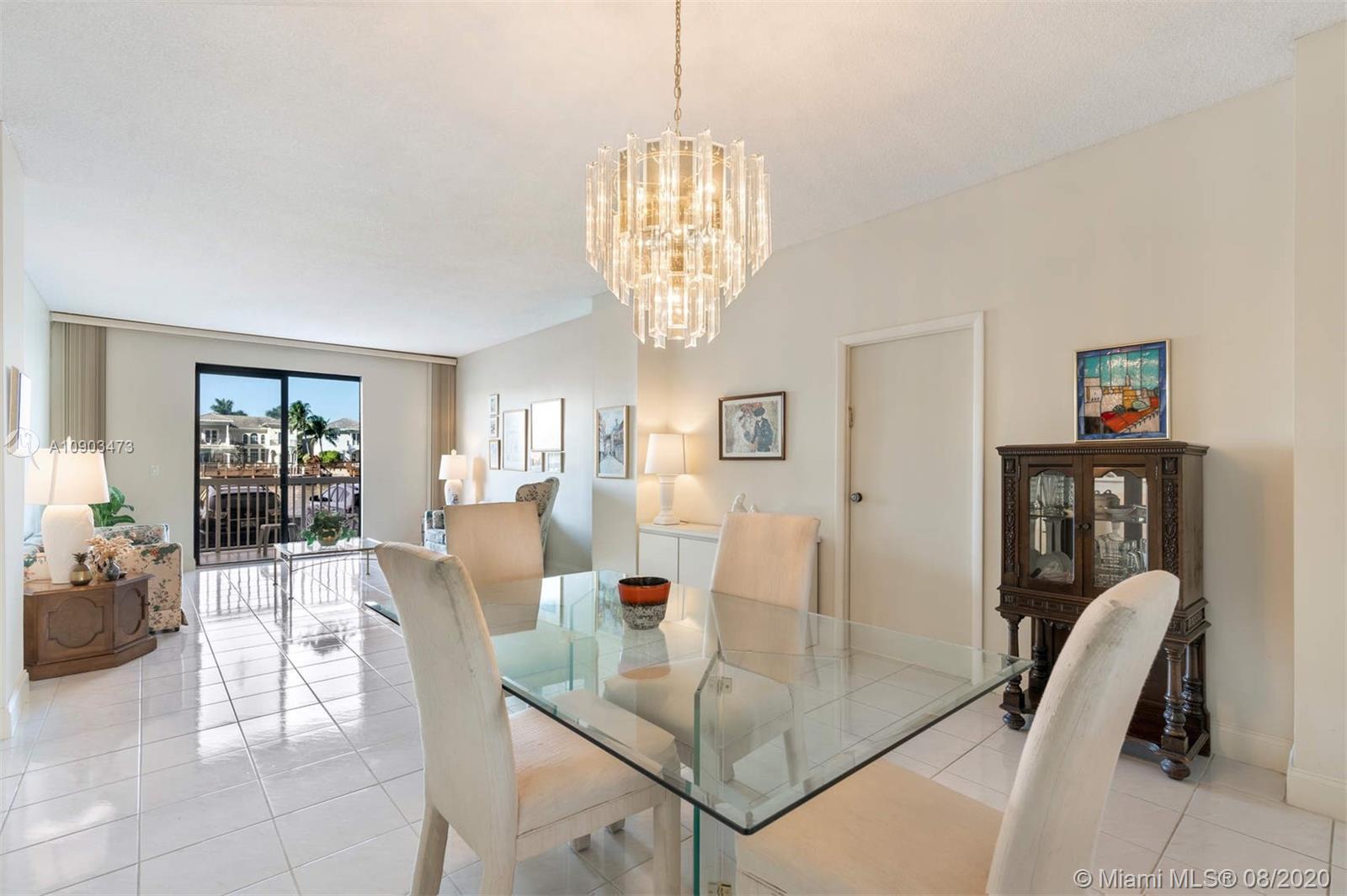 Hollywood, FL 33019,1500 S Ocean Dr #1E