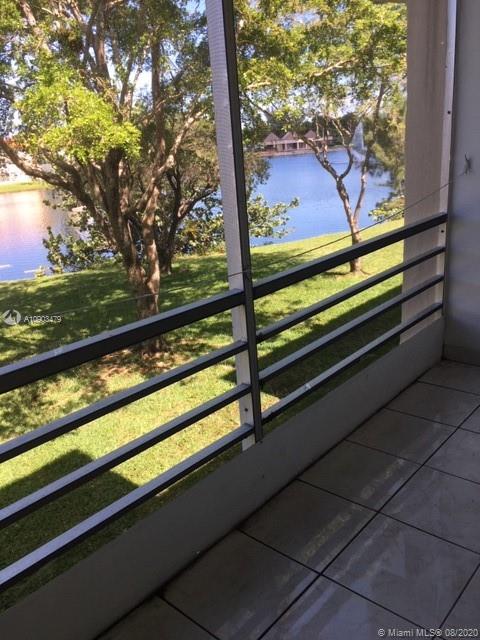 Sunrise, FL 33322,2901 E Sunrise Lakes Dr #208