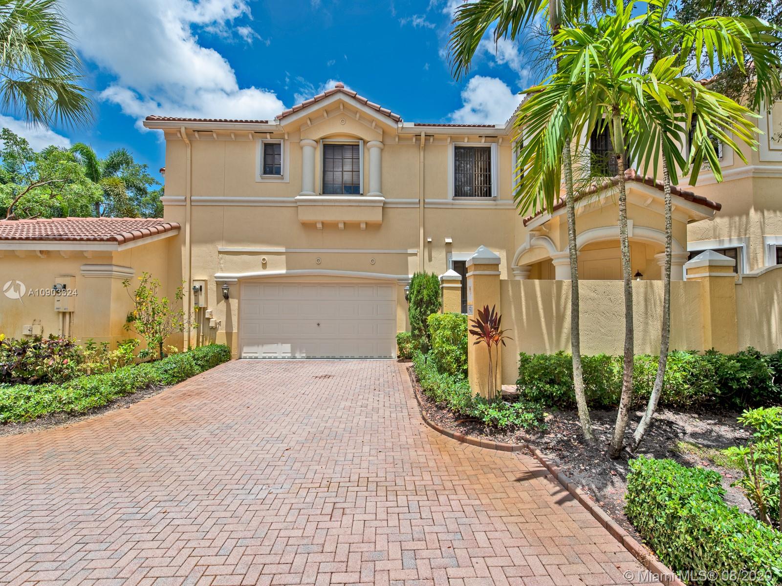 Weston, FL 33326,1541 Passion Vine Cir #4-2