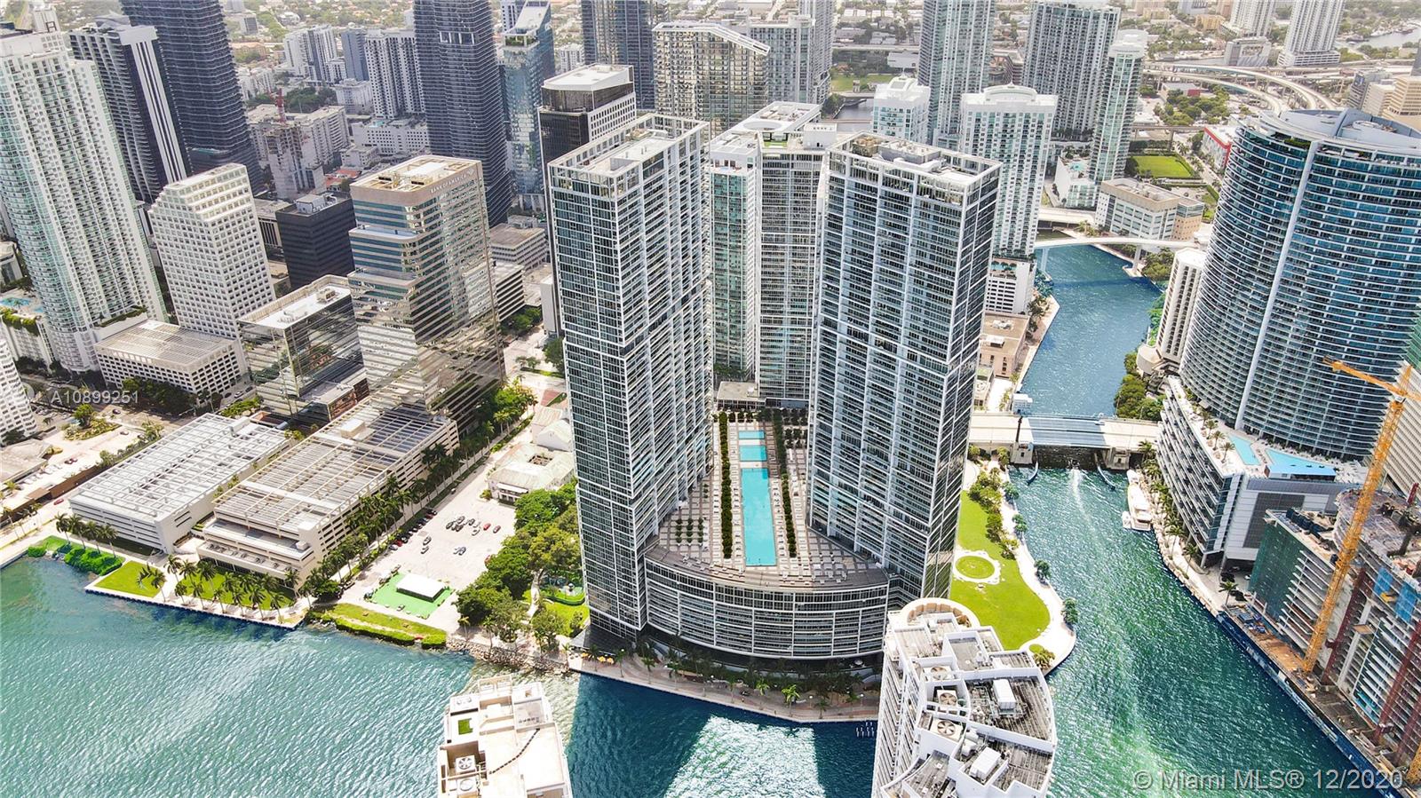 475 Brickell Ave #3013, Miami, FL 33131