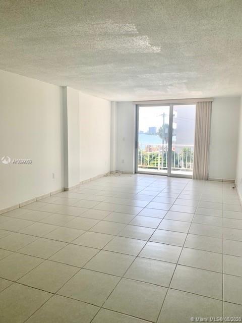 Miami Beach, FL 33141,6801 Indian Creek Dr #308