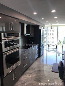 2655 Collins Ave #1904, Miami Beach, FL 33140