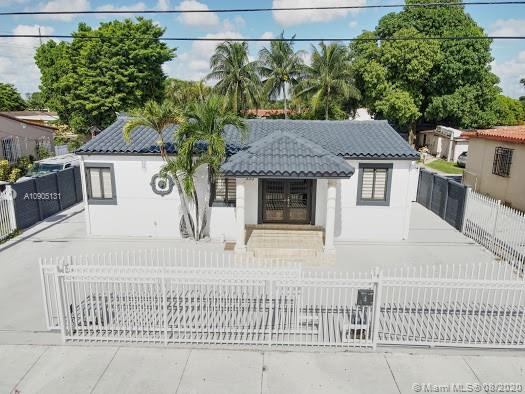 330 SW 67th Ave, Miami, FL 33144