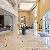 Aventura, FL 33180,19400 Turnberry Way #2011