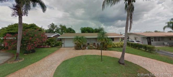 8511 NW 15th St, Pembroke Pines, FL 33024