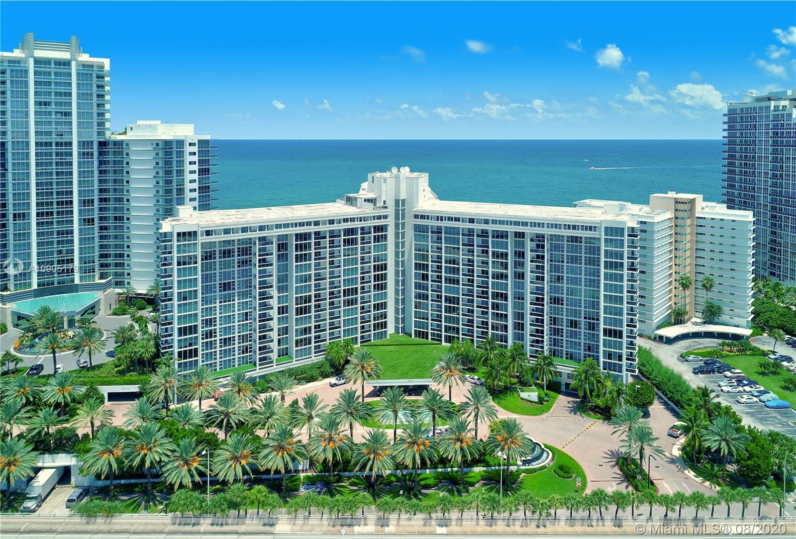 Bal Harbour, FL 33154,10275 Collins Ave #916