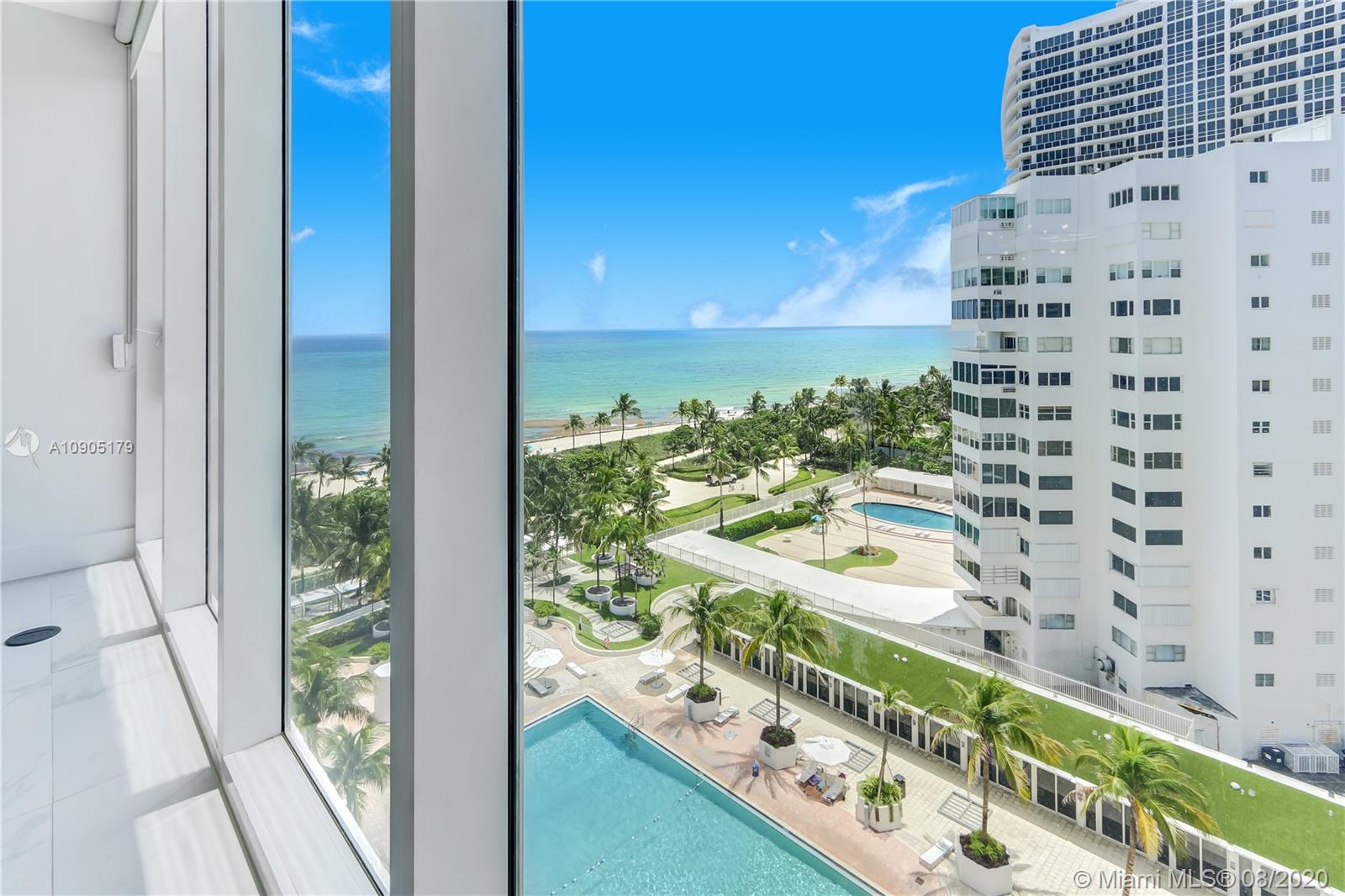 Bal Harbour, FL 33154,10275 Collins Ave #916