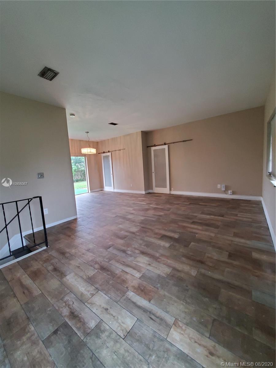 Miami Gardens, FL 33169,1361 NW 198th St