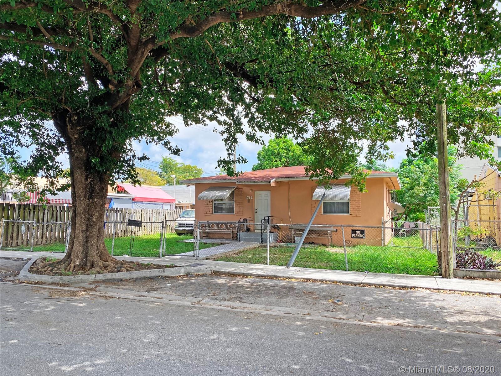 1712 NW 30th St,  Miami,  FL 33142
