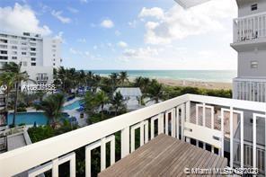 Miami Beach, FL 33139,401 Ocean Dr #520